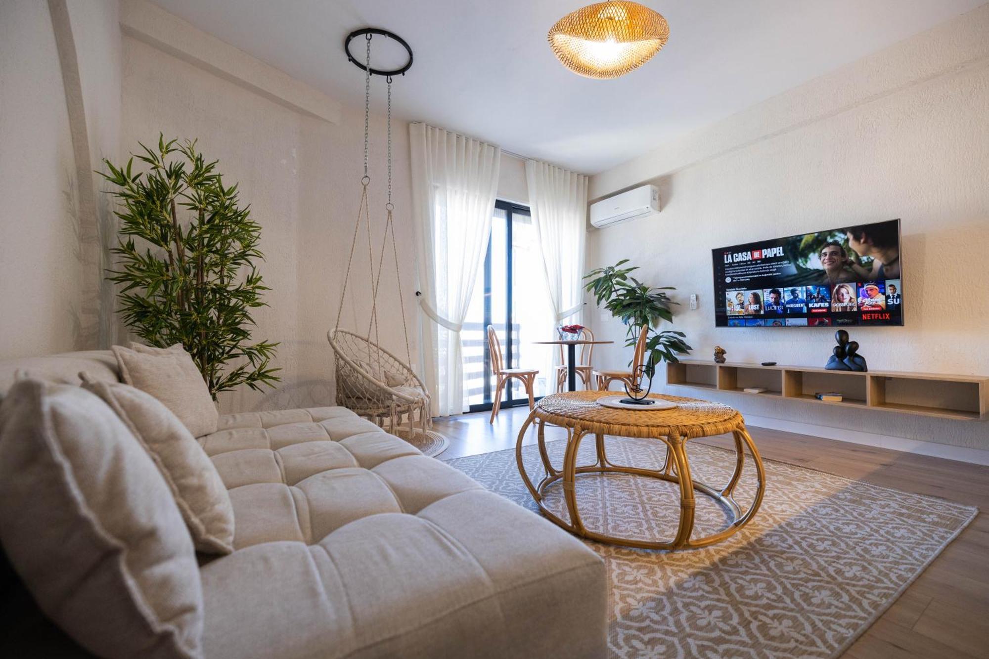 Boho Central Apartment Tiranë Luaran gambar