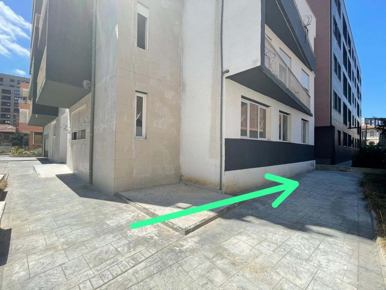 Boho Central Apartment Tiranë Luaran gambar